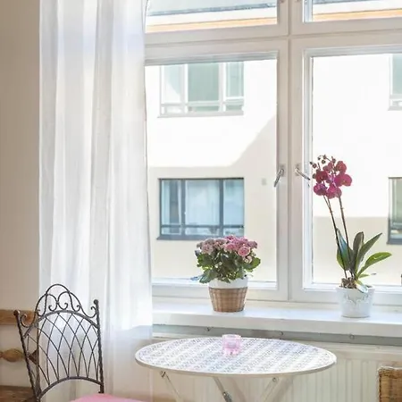 Cosy Quiet Close To The Sea And Parks הלסינקי