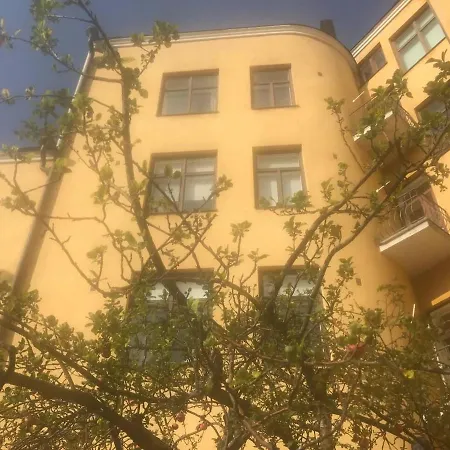 Cosy Quiet Close To The Sea And Parks